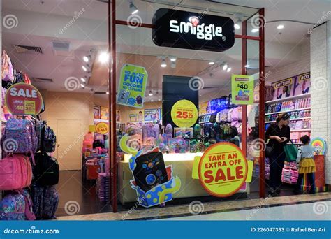xmeggle|smiggle shopping online.